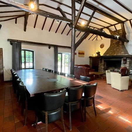 Magnificent Farmhouse In Sint Joost Luaran gambar