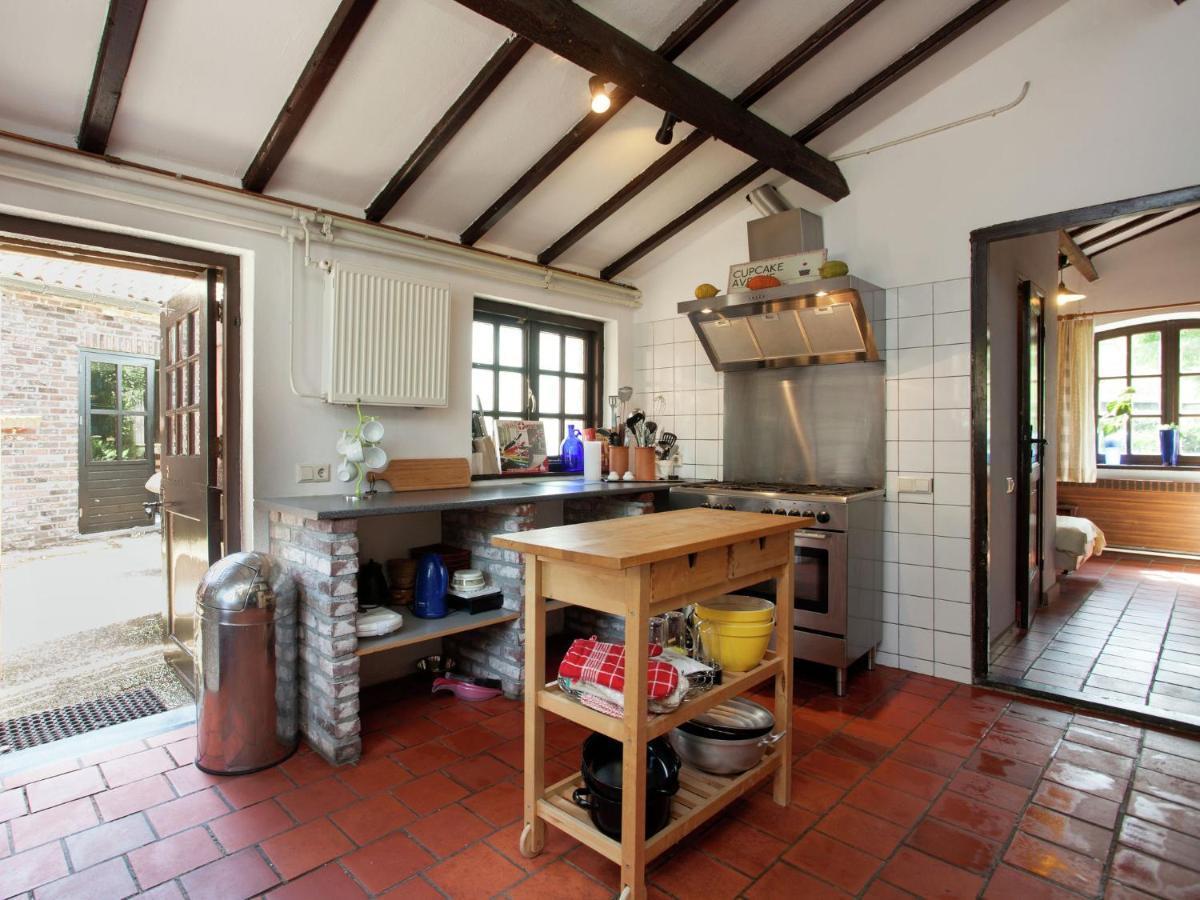 Magnificent Farmhouse In Sint Joost Luaran gambar
