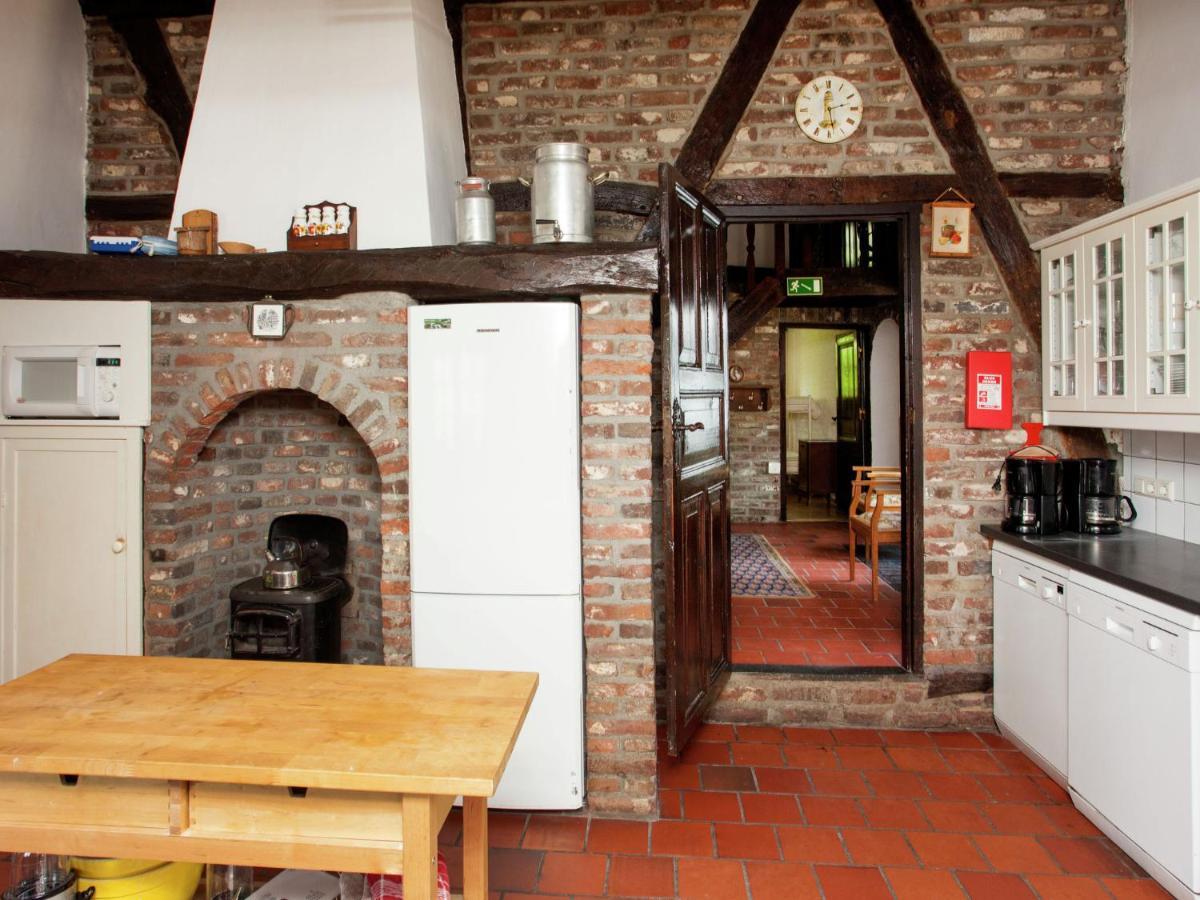 Magnificent Farmhouse In Sint Joost Luaran gambar