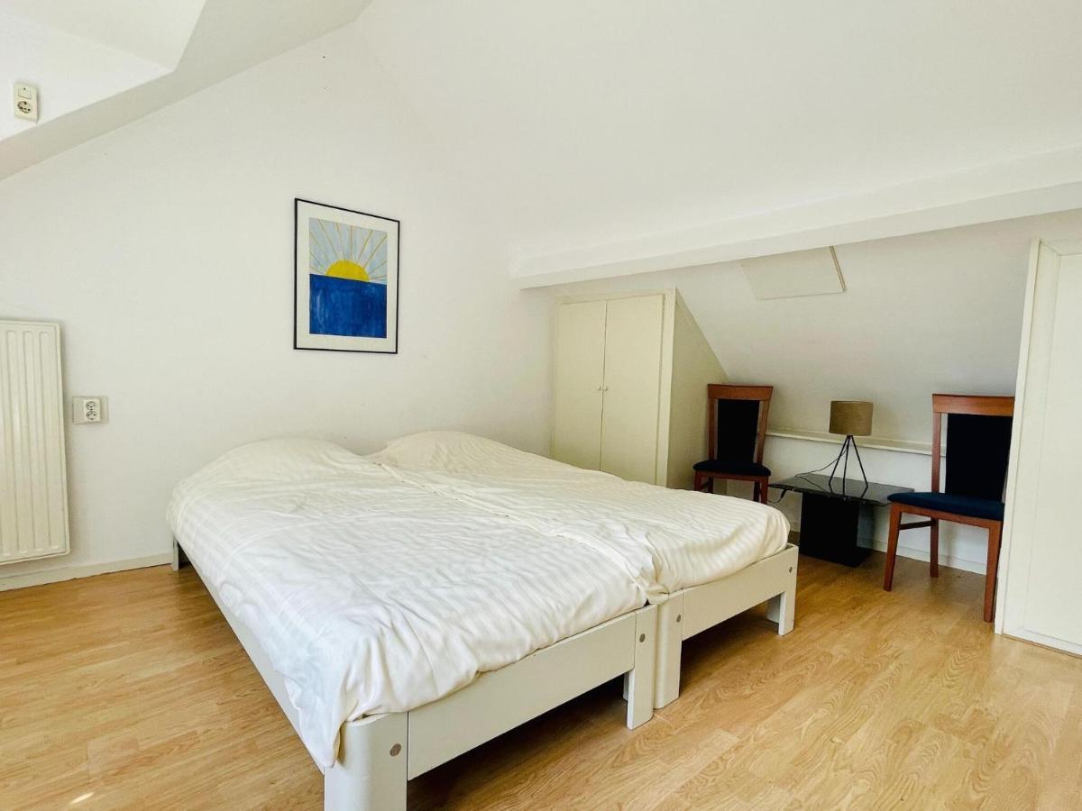 Magnificent Farmhouse In Sint Joost Luaran gambar